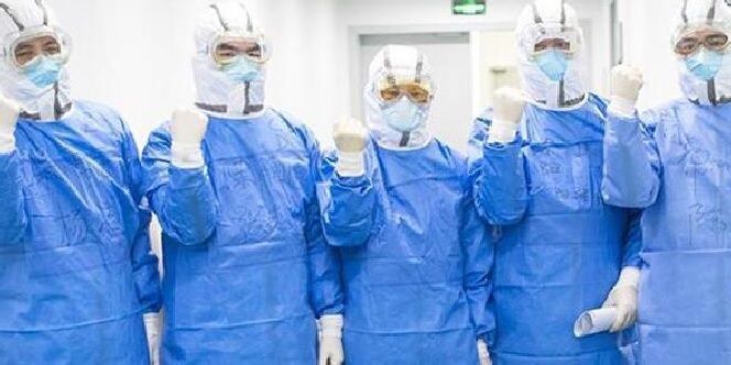 médicos