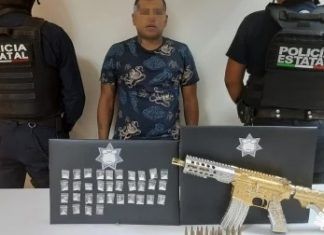 Puebla / Detienen a hombre que portaba arma con incrustaciones en oro