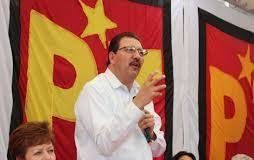 La Columna / PT contra la Ley de Educación en Michoacán