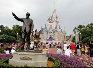 Disney cumple 100 años repartiendo magia