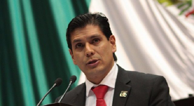ernesto-nuñez-tribuna