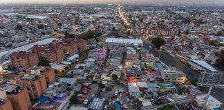 “Roba” Morena 1500 mdp a vecinos