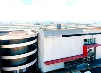 Reabren centros comerciales en Ciudad de México