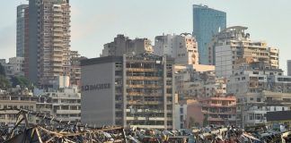 Aumentan casos de COVID-19 tras explosión en Beirut