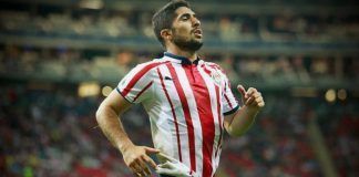 Jair Pereira una posibilidad para Chivas