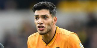 Sevilla deja fuera a los Wolves de Jiménez