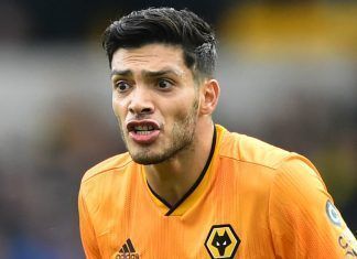 Raúl Jiménez regresó a las canchas tras cassi ocho meses de ausencia