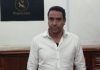 Joven industrial apoya a su comunidad
