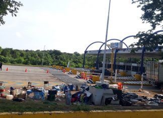 Nayarit / Liberan 8 casetas tomadas por ejidatarios