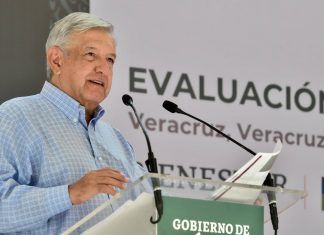 AMLO advierte a sus opositores que dará tregua