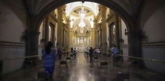 COVID-19 ha cobrado la vida de 77 sacerdotes en México