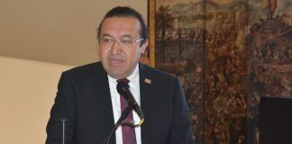 Artículo / Urge reactivar economía