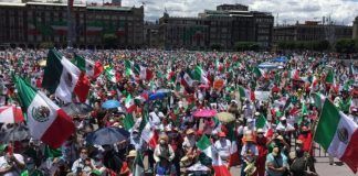 Se Comenta Solo Con… / Manifestación