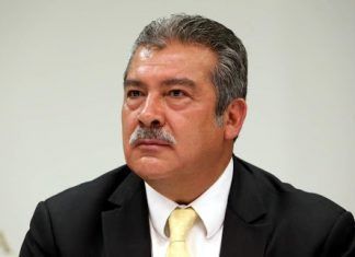 Poder Público / Raúl Morón se hace tarugo