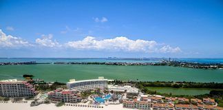 Quintana Roo / En pie de lucha hoteles Park Royal, tras huracán Delta