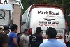 Michoacán / Normalistas secuestran autobuses de pasajeros