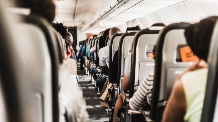 pasajeros-durante-vuelo