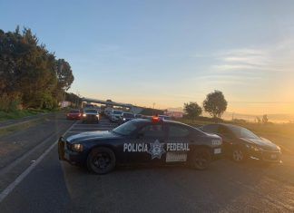 Michoacán / Normalistas retuvieron unidades de autobuses