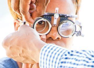 Adultos jóvenes padecen síndrome de ojo seco