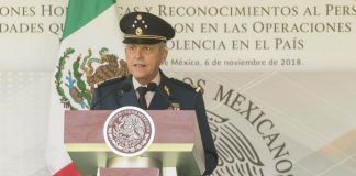 Retiran cargos a exsecretario de Sedena