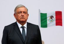Palabras Más / Con maestría para insultar
