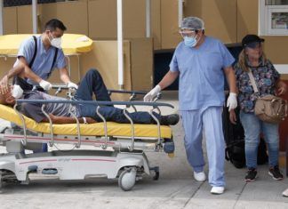 Denuncia / Amenazan a trabajadores de la Salud con eliminar prestaciones