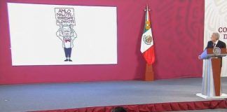 Palabras Más / Va de nuevo contra la prensa…