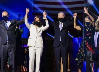 Joe Biden recibirá vacuna contra COVID-19 en público