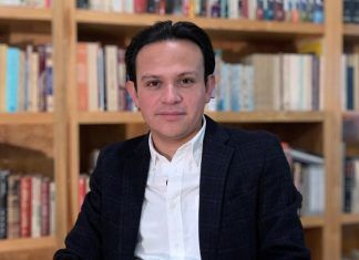 Juan Rivera Arroyo, ganó el Premio Vargas Llosa
