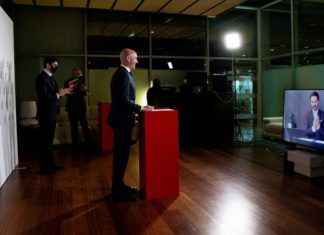 Piden inhabilitación de Luis Rubiales