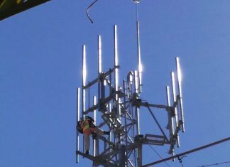 Denuncia / Antena pone en riesgo a vecinos de la GAM