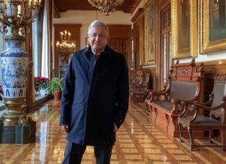 AMLO reaparece en redes sociales