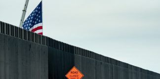 AMLO celebra cancelación de muro fronterizo
