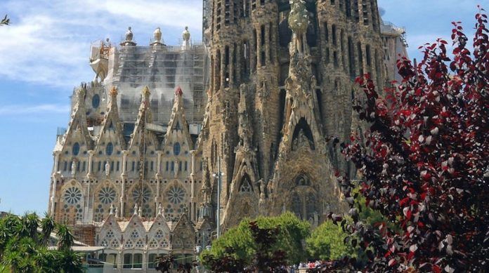 sagrada_familia_barcelona_0