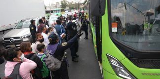 Suspensión del Metro provocó aglomeraciones