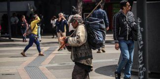 Indigentes, más protegidos de contagios por COVID-19