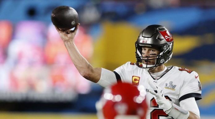 Tom Brady, anunció su retiro oficial