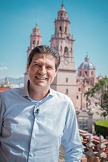 Alfonso_y_la_catedral