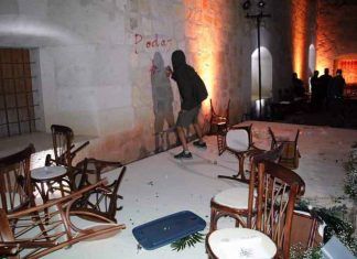 Vandalizan sede de la boda de Elba Esther Gordillo