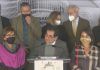 Periodistas abandonan conferencia de prensa de senadores morenistas
