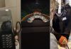 Audioguías en Museo de Viena para exigir regreso de penacho de Moctezuma a México