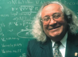 Falleció a los 91 años el astrónomo mexicano Arcadio Poveda Ricalde