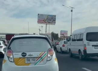 Transportistas se manifiestan en la México – Pachuca, exigen seguridad