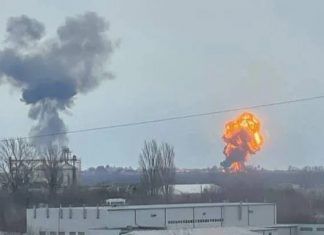 Zelenski, denunció destrucción total de un aeropuerto cerca de Vinnytsia