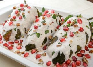 Chiles en nogada