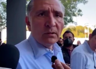 AMLO pidió a Adán Augusto siga visitando Congreso locales para promover aprobación de Fuerzas Armadas
