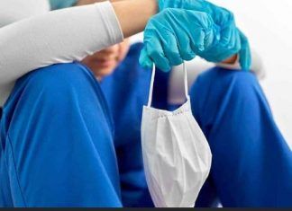 Artículo / ¿Médicos o activistas?
