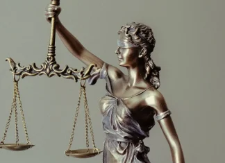 Cultura IMPAR / Justicia solo en el papel, enclaustrada, no alcanza para actuar