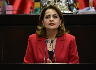 Ana Lilia Herrera aventaja para candidatura aliancista en el Edomex