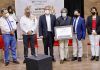 Entrega Sergio Baños Medalla al Mérito a Favor de la Diversidad Cultural